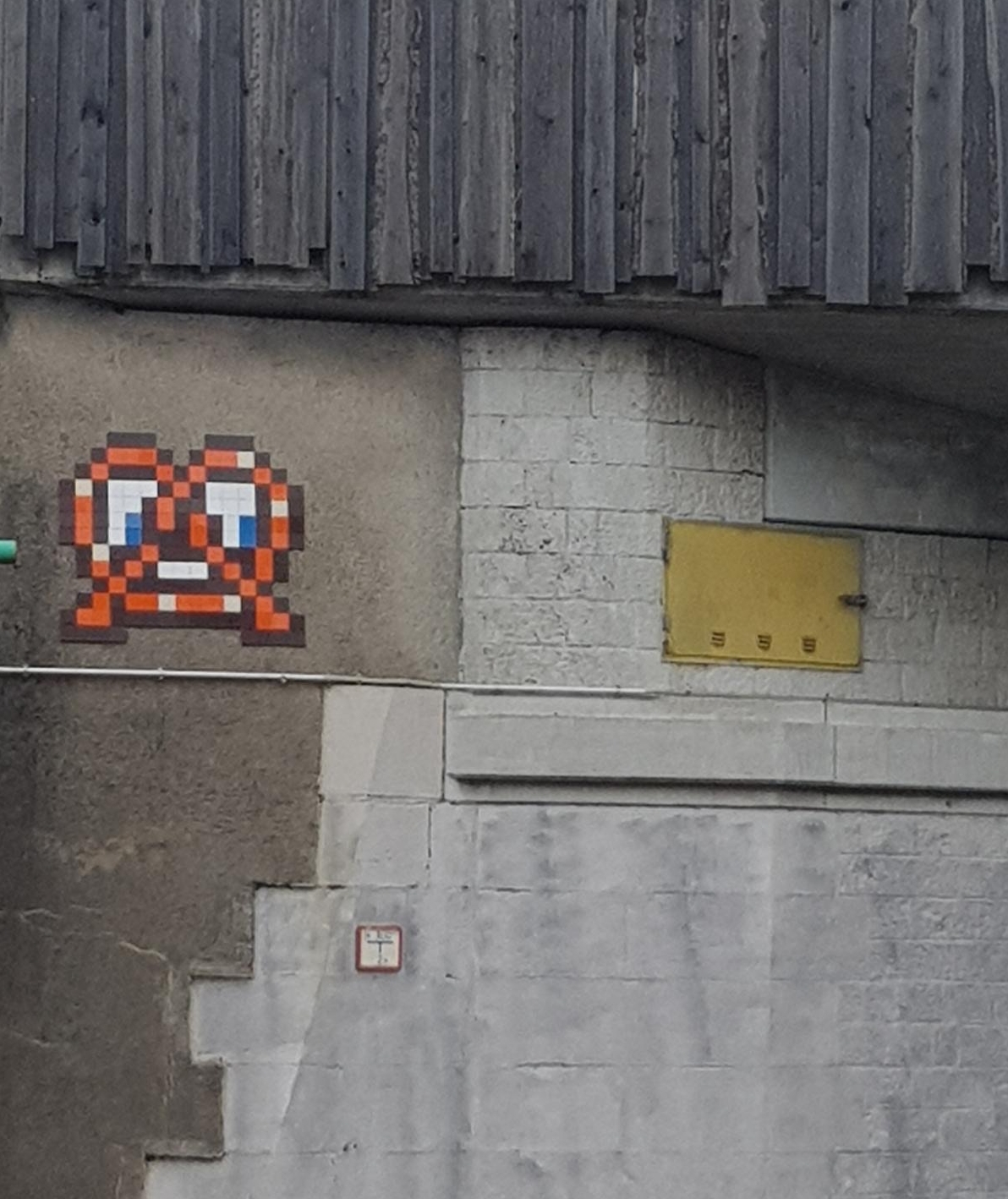 Space Invader, Alte Utting